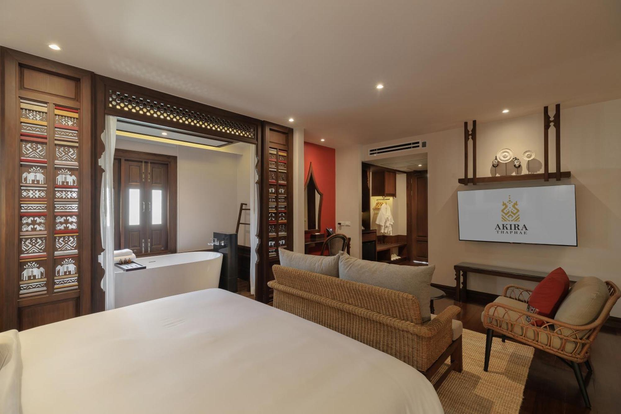Akira Thaphae Hotel Chiang Mai Exterior photo